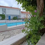 Eleor Vilă Siviri