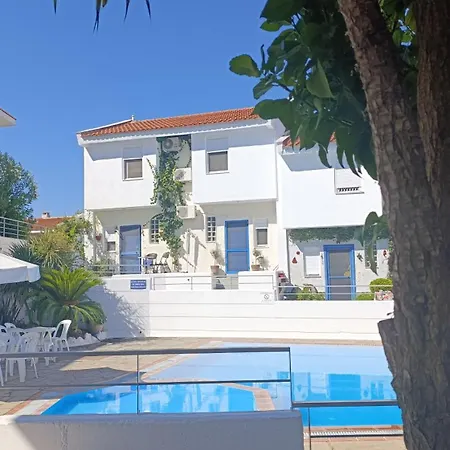 Villa Eleor
